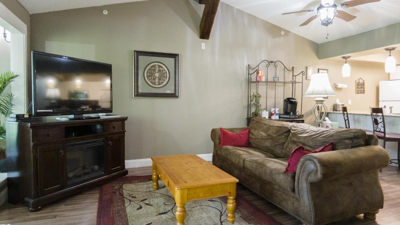 The Club By Dreams2Reality Vacations- Includes Free Attraction Tickets Daily! Branson Exterior photo
